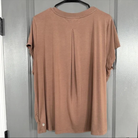 Athleta With Ease Brown Short Sleeve Tee Size Medium - Picture 2 of 3